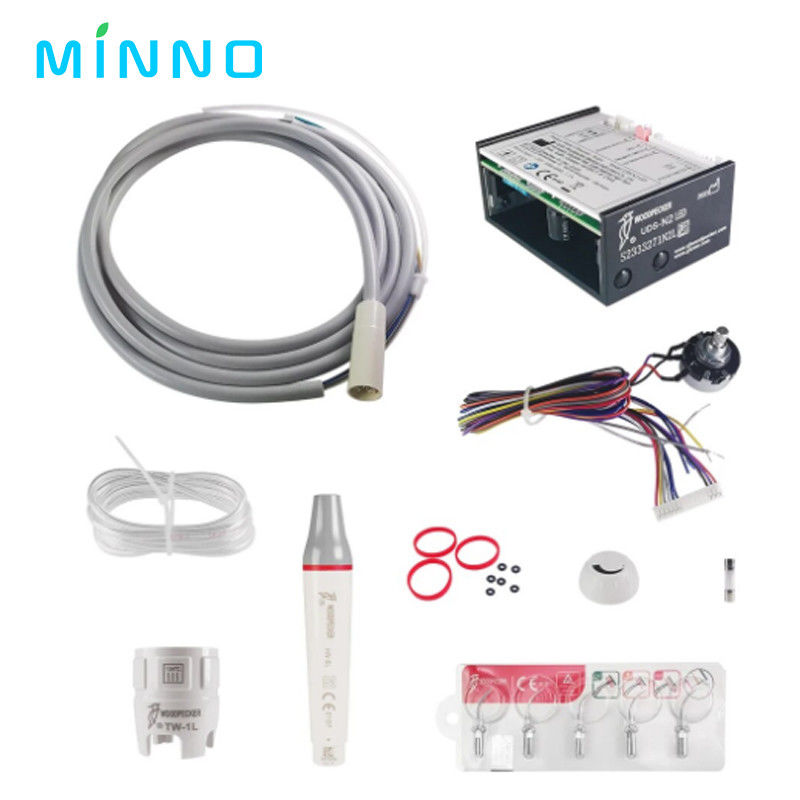 0.01MPa'dan 0.5MPa'ya LED Ultrasonik Diş Püresi Makinesi Tartar Su Akıtımı Temizleme